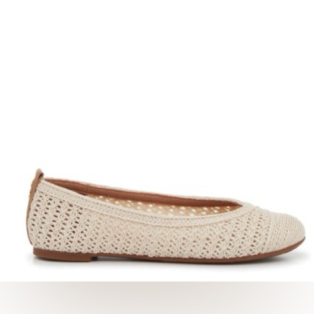 Lucky Brand Crochet Knit Ballet Flats in Cream and Tan